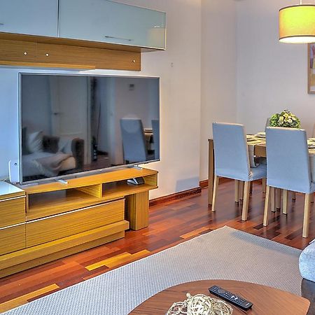 San Bernardo Family Apartment セビリア エクステリア 写真