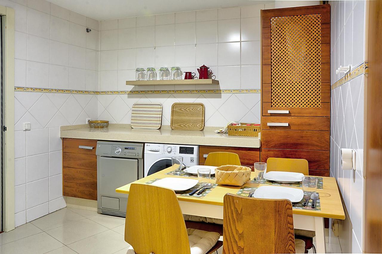 San Bernardo Family Apartment セビリア エクステリア 写真