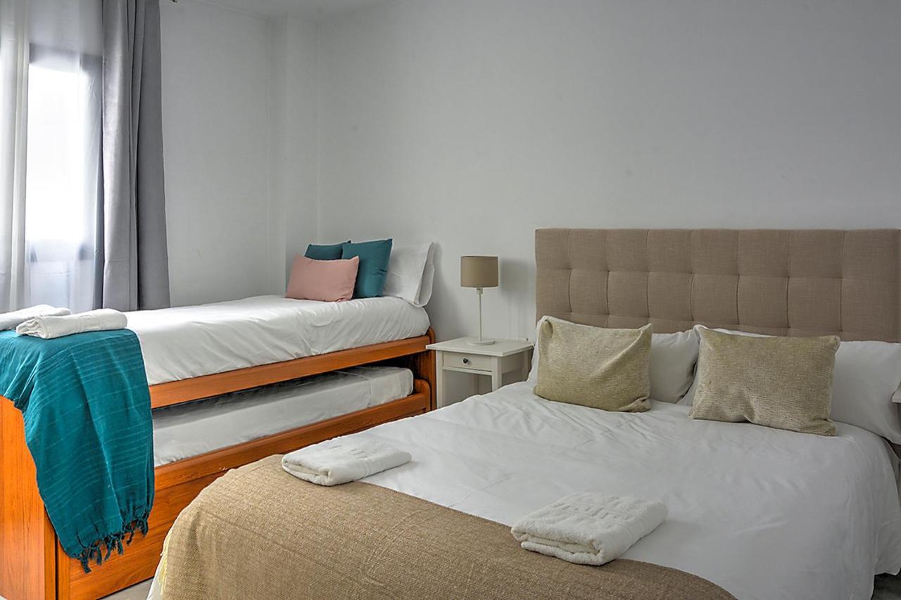 San Bernardo Family Apartment セビリア エクステリア 写真