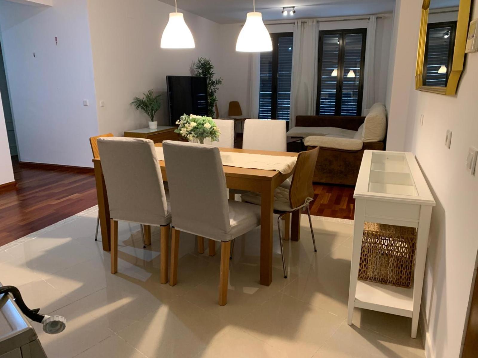 San Bernardo Family Apartment セビリア エクステリア 写真